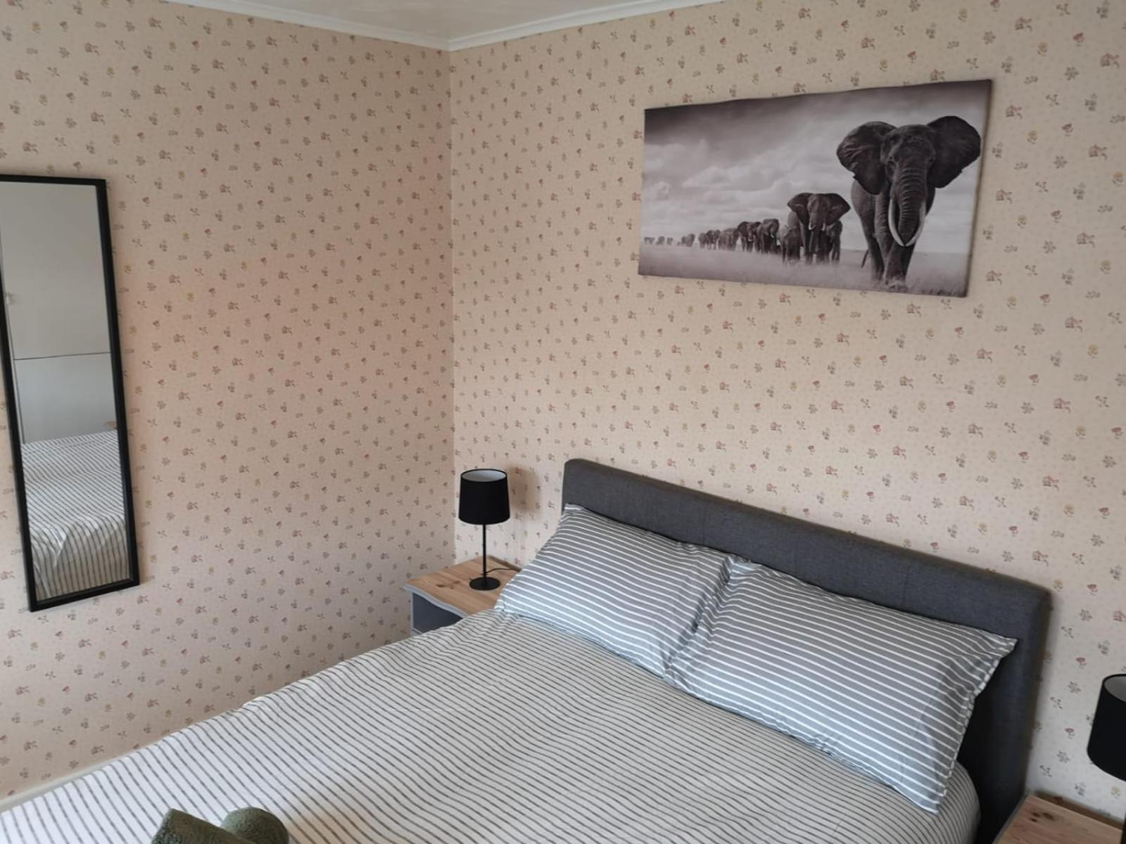 Mossbank House Luton Airport Hotel Екстериор снимка