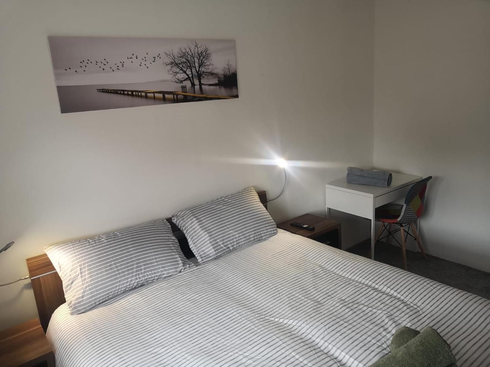 Mossbank House Luton Airport Hotel Екстериор снимка